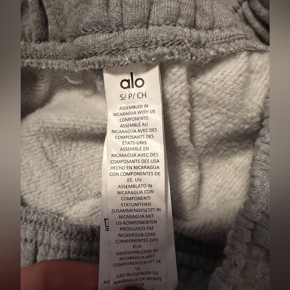 Alo Accolade Straight Leg Sweatpant - Picture 4 of 4